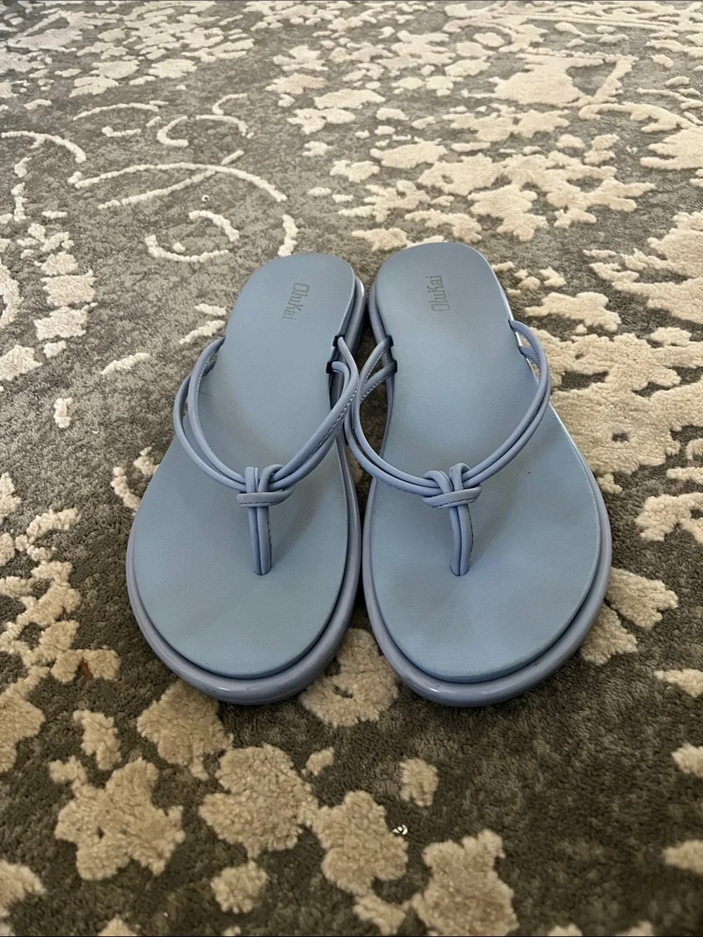 OluKai Women's Periwinkle Knot-strap Foam Flip Flops